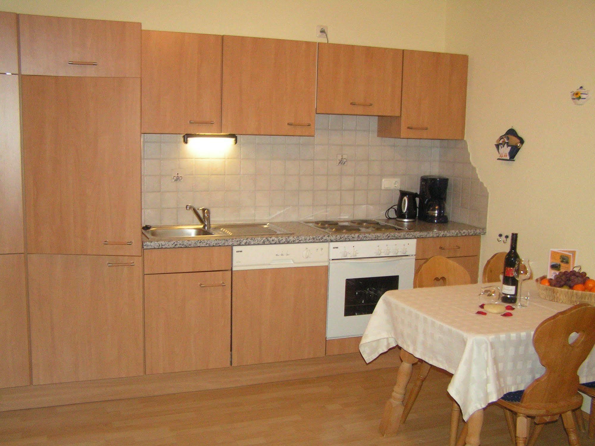 Aparthotel Haeus'L Am Ruan Berwang Esterno foto